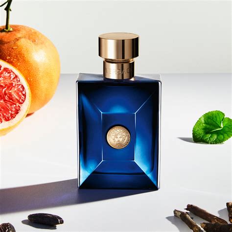 notes of versace eros|Versace dylan blue notes.